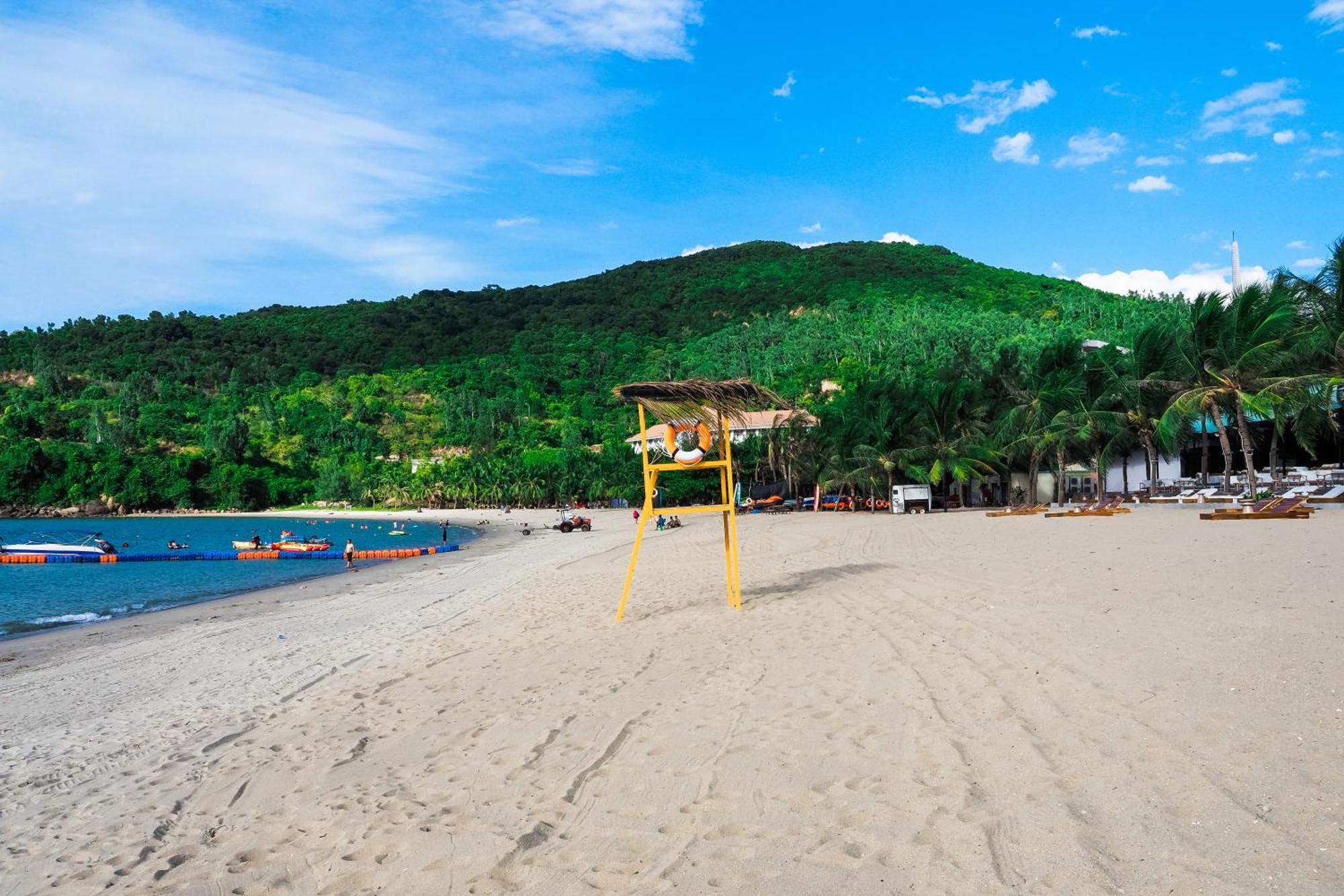 Bounce Beach Resort And Spa 岘港 外观 照片