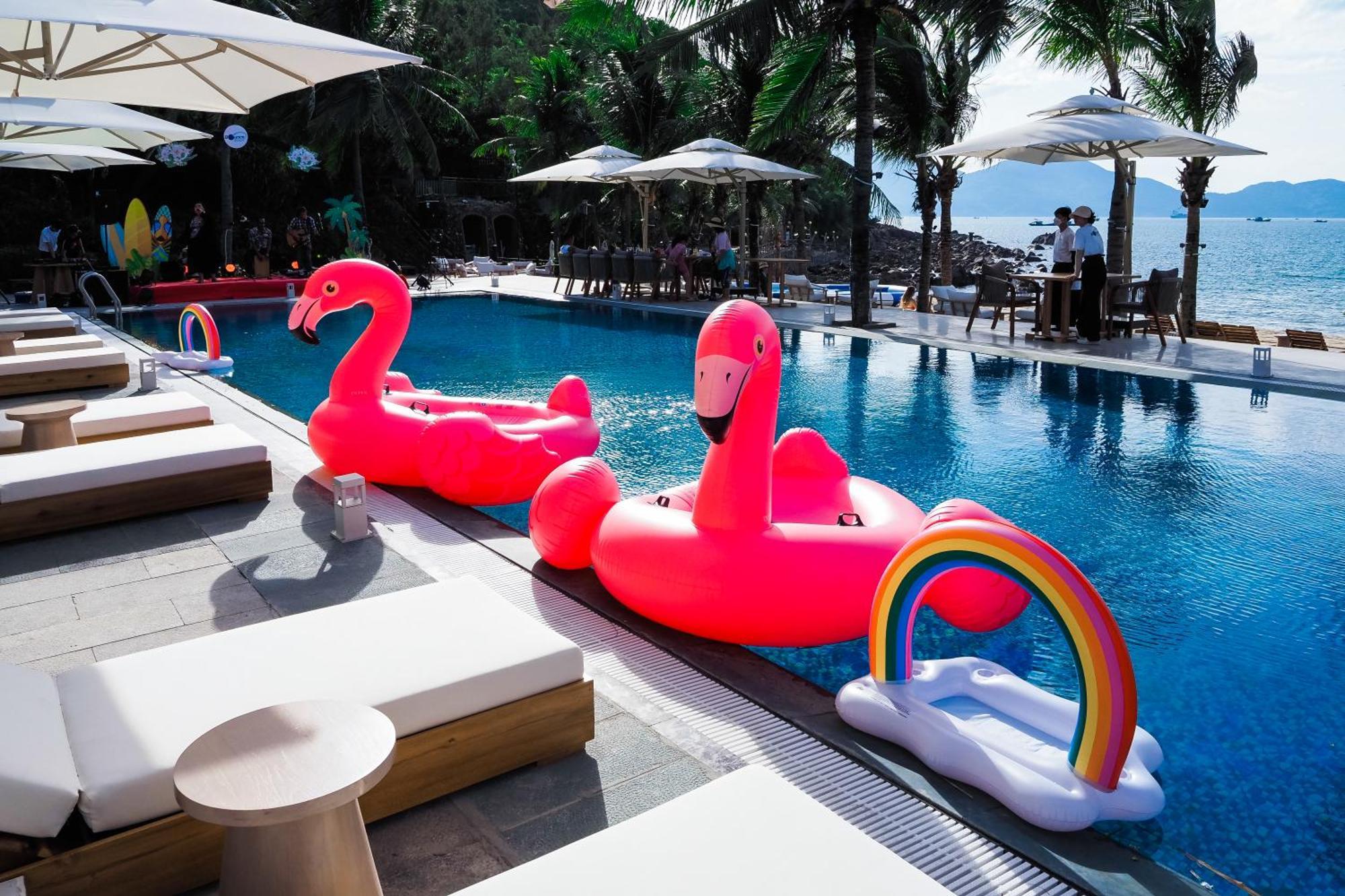 Bounce Beach Resort And Spa 岘港 外观 照片